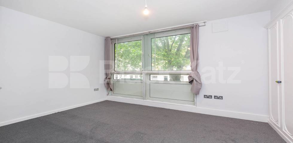 			3 Bedroom, 1 bath, 1 reception Flat			 Troutbeck, Albany Street, Camden / Euston
